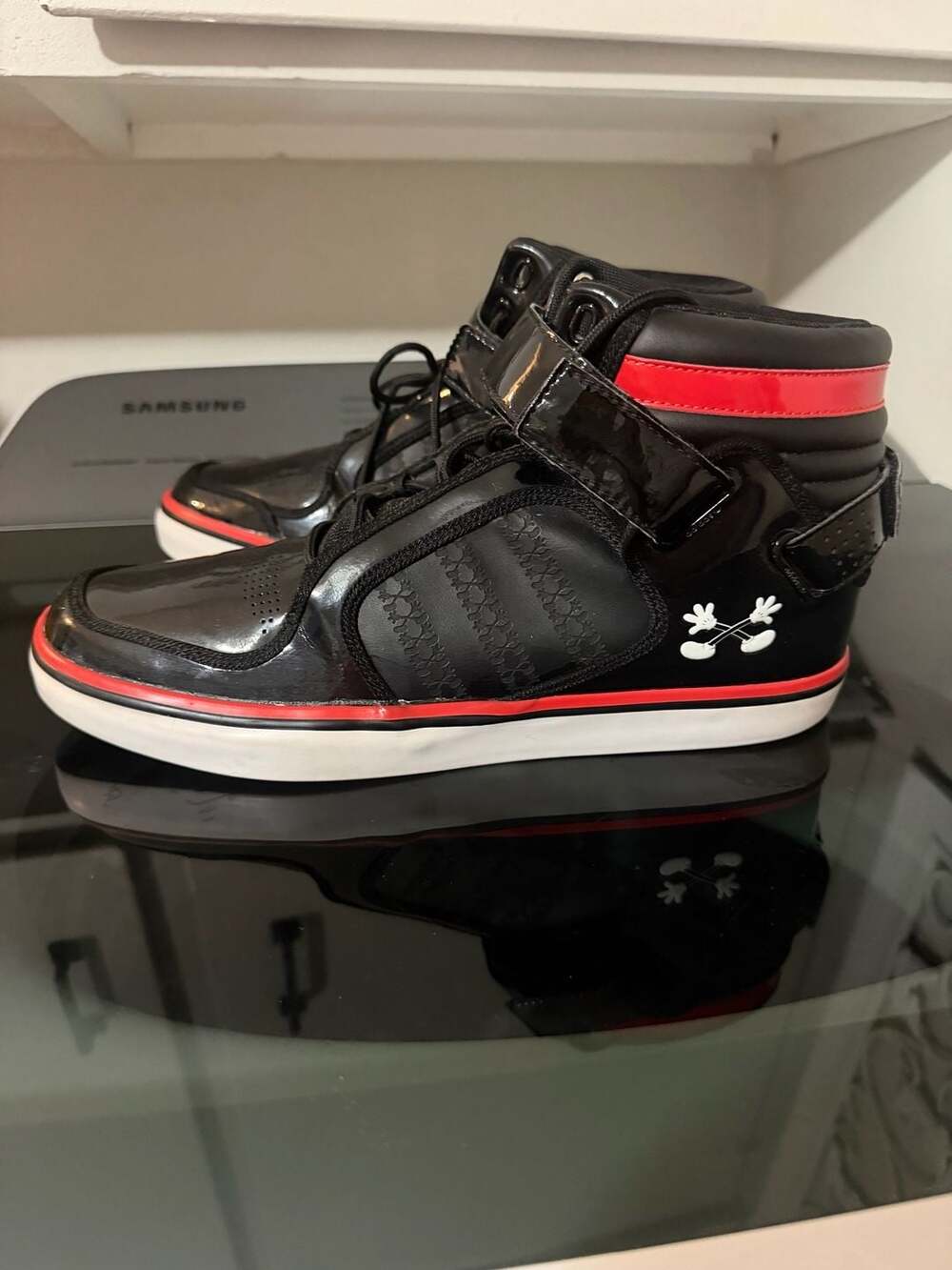 adidas - Picture 3 of 7